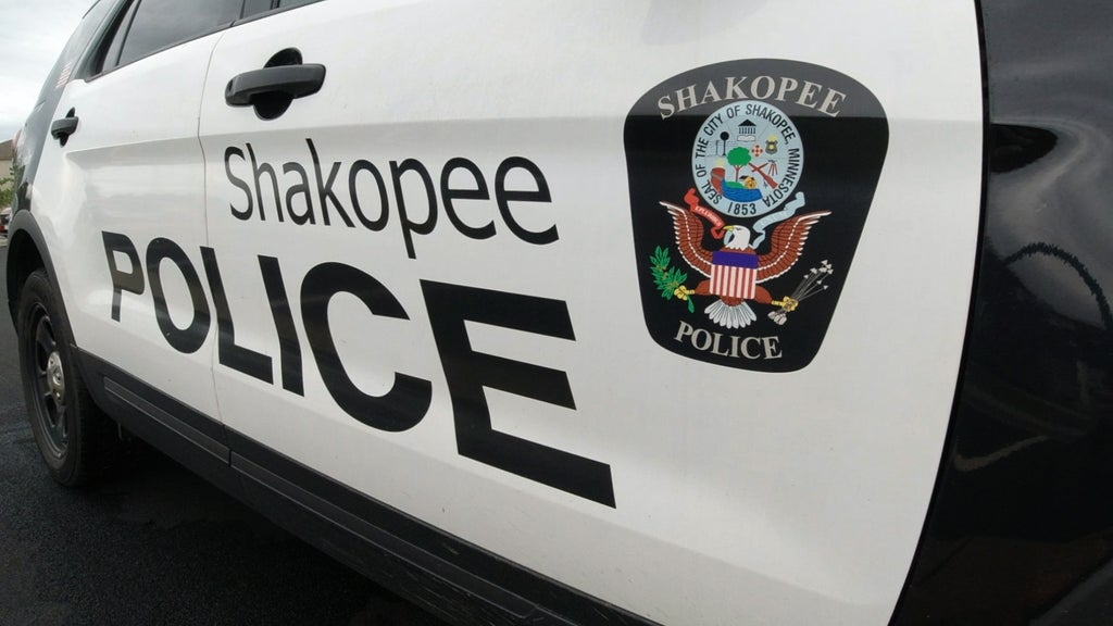 18-year-old charged with second-degree murder after Shakopee man found shot in park — WCCO / CBS Minnesota, New Hope Community news