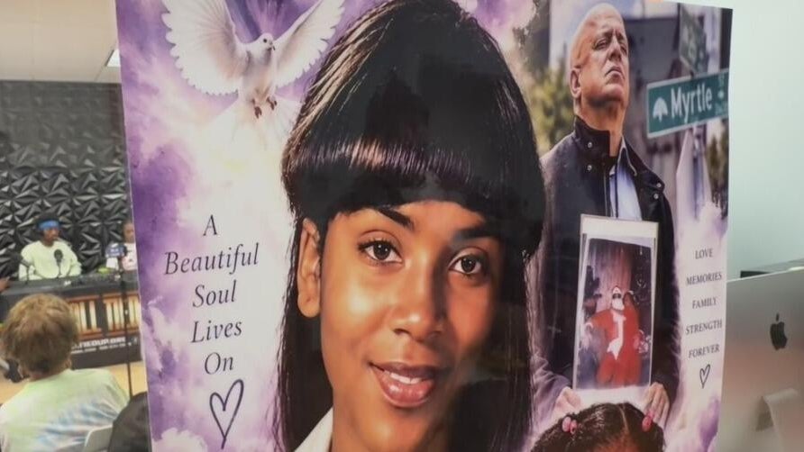 Oakland high school dedicates podcast studio in honor of student killed in 1997 — CBS Bay Area (KPIX), New Hope Schools news