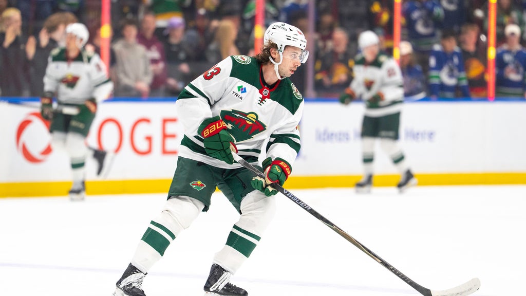 Quinn Hughes has goal, assist in his Vancouver return in Wild's 4-2 victory — WCCO / CBS Minnesota, New Hope Sports news