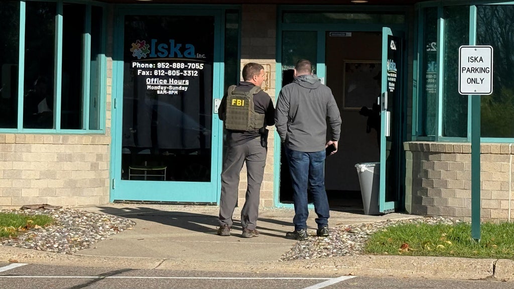 Federal law enforcement officers in Twin Cities Thursday for "court-authorized investigative activity," FBI says — New Hope Business news