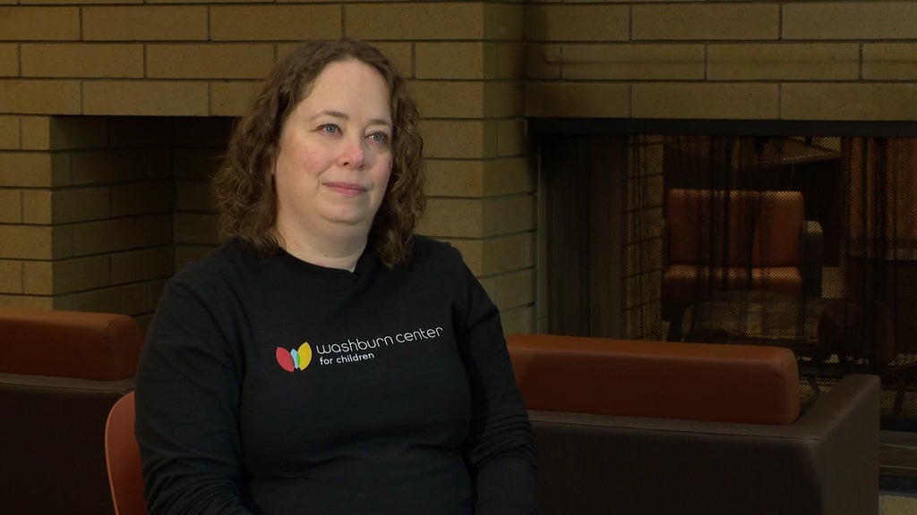 Expert shares tips on how to talk with children about traumatic events — WCCO / CBS Minnesota, New Hope Health news