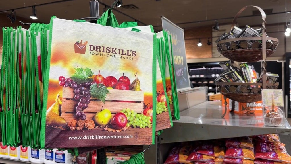 Hopkins grocery store seeks community support amid sales struggles — WCCO / CBS Minnesota, New Hope Government news