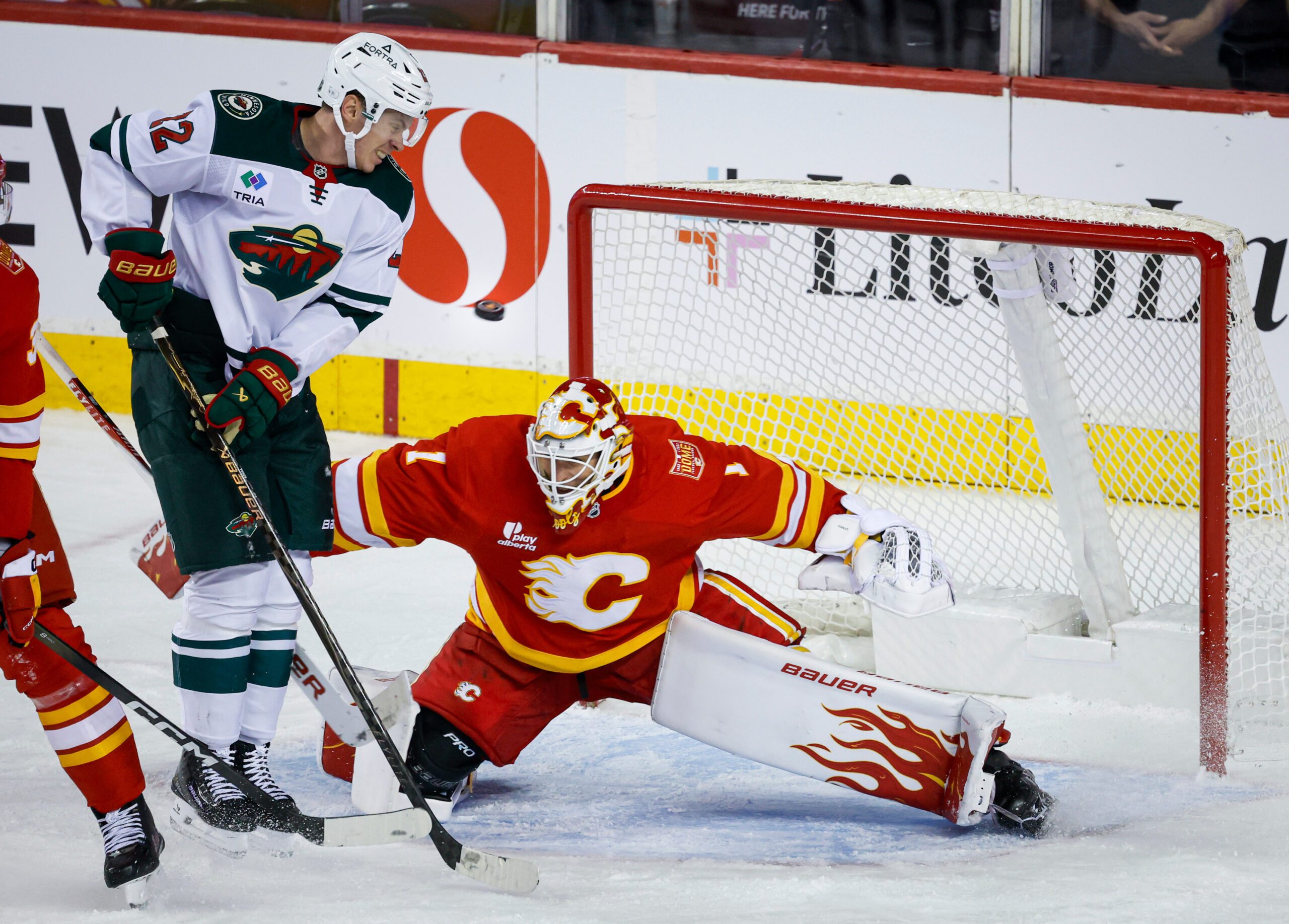 Cooley makes 36 saves in the Flames’ 2-1 victory over the Wild — KSTP 5, New Hope Sports news