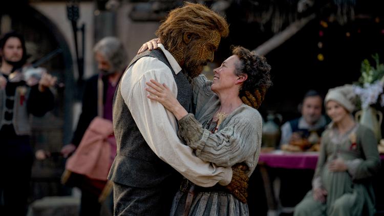 Oscar winner Olivia Colman, Emmy winner Alexander Skarsgård preview unconventional romance 'Wicker' — KARE 11 Entertainment, New Hope Arts news