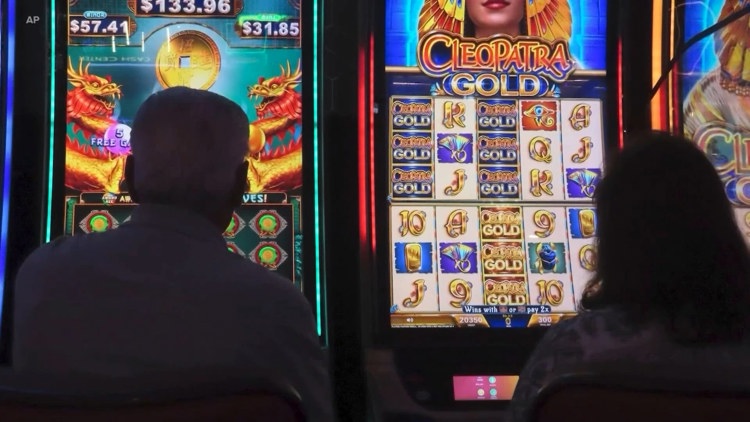 San Antonio committee pauses councilwoman's proposal to ban eight-liner machines. Here's why. — KENS 5 (San Antonio), New Hope Community news