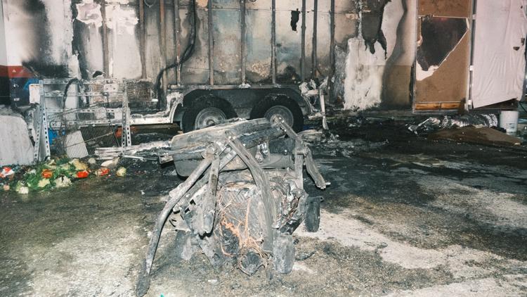 'I'm going back' | East Sixth Street food truck owner recovering after generator explosion burns trailer — KVUE (Austin), New Hope Dining news
