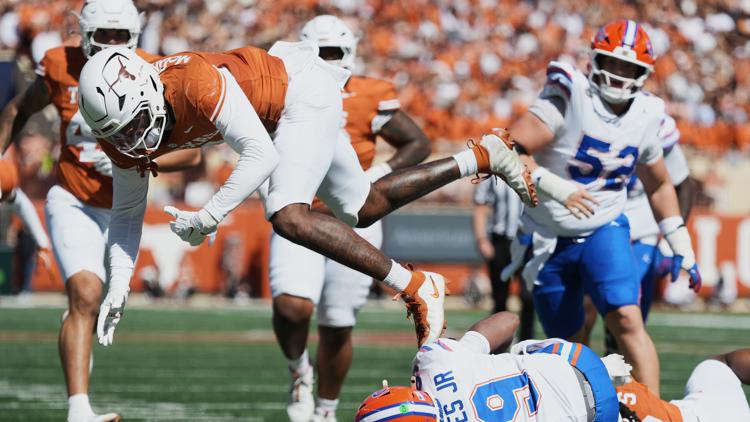 Good fortune continues to flip for No. 7 Texas after upset loss to Florida — KENS 5 (San Antonio), New Hope Sports news