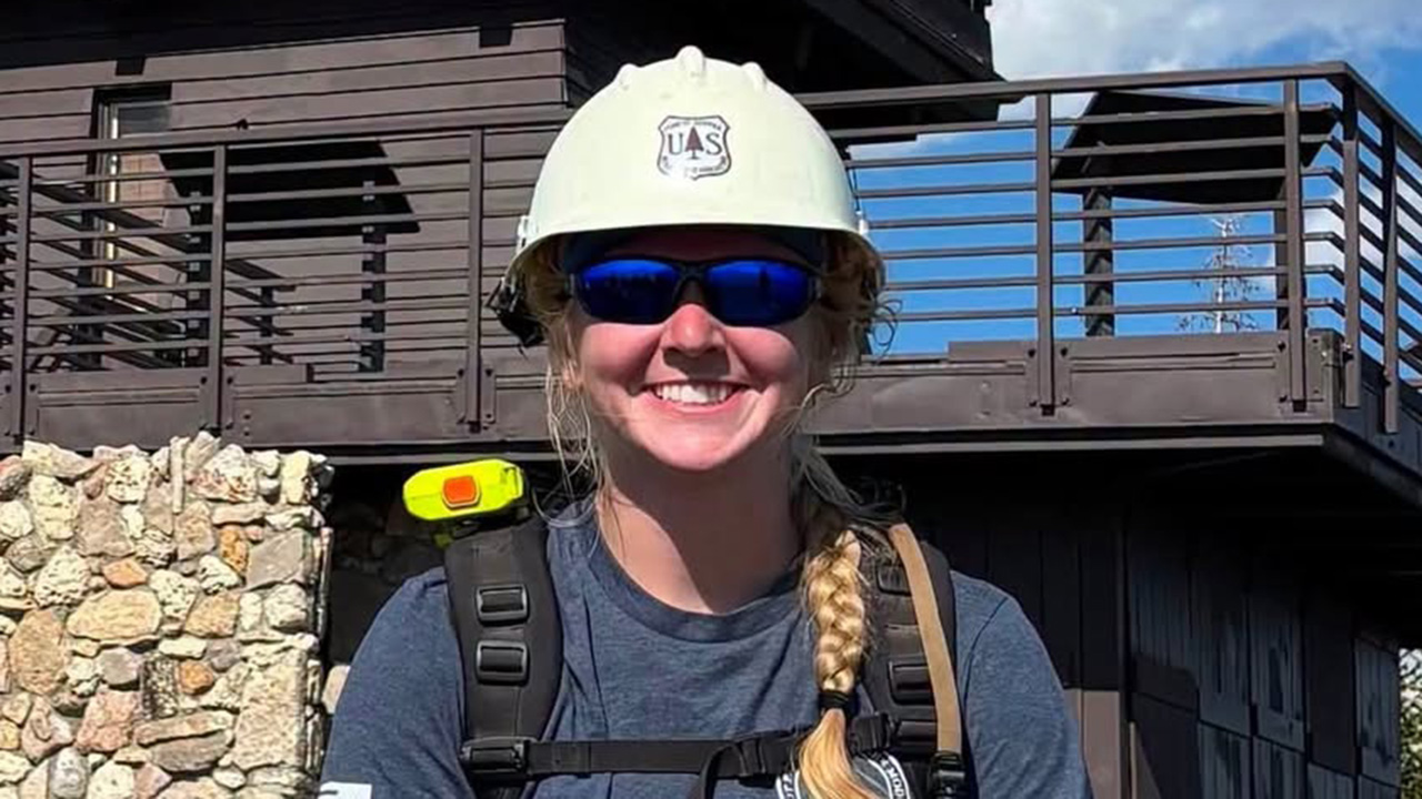 Firefighter, 24, died after being struck by a tree battling La. wildfire — FOX 9, New Hope Community news